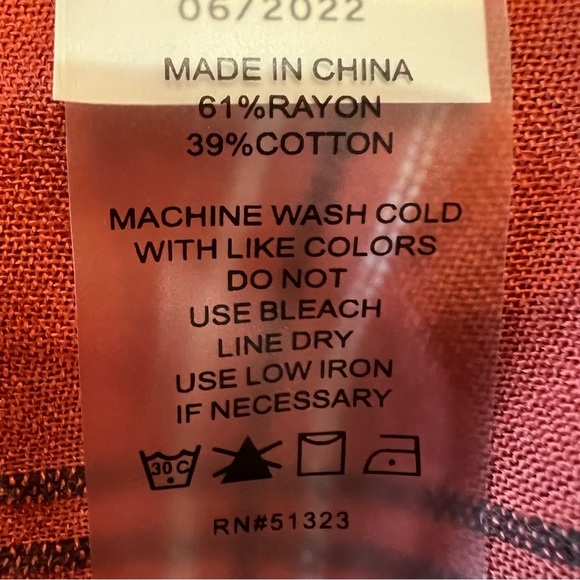 NWT $79 Vince Camuto Women’s Plaid Ruffle Sleeve Shift Size XS Apple Red - Picture 16 of 16